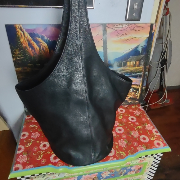 Rare XL Tory Burch All T Large Leather Hobo Tote Black Pebbled HTF Jacquard EUC - Picture 4 of 11